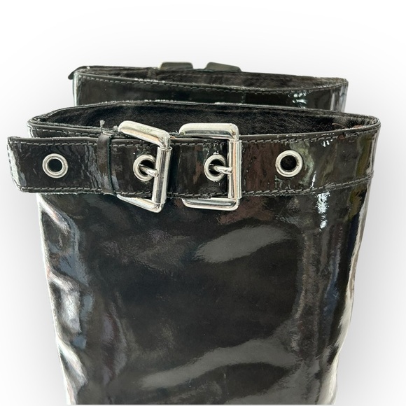 Vintage Patent Leather Flat Heel Go-Go Boots + Bonus Belt - Picture 7 of 16